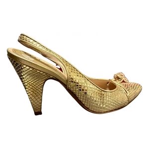 Elegant Gold Slingback Heels